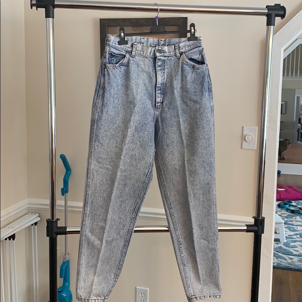 Vintage acid wash mom jeans